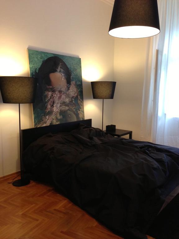 Valsabbion City Suite Pula Habitación foto