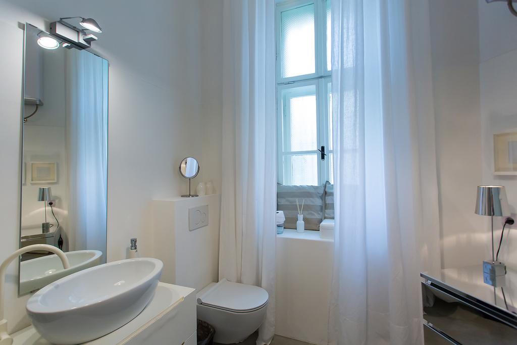 Valsabbion City Suite Pula Exterior foto