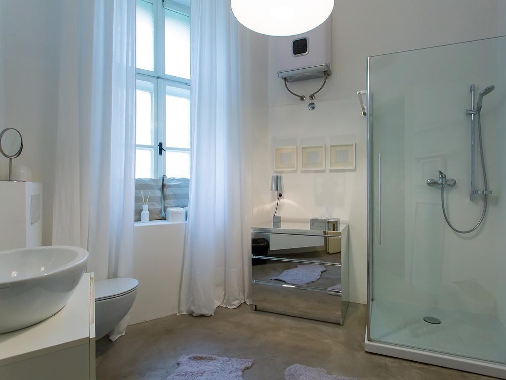 Valsabbion City Suite Pula Exterior foto